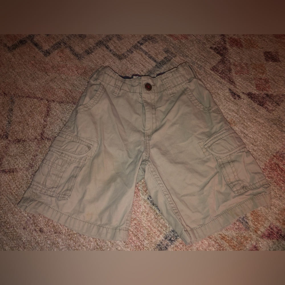 Oshkosh Tan Cargo Shorts Boys Size 5